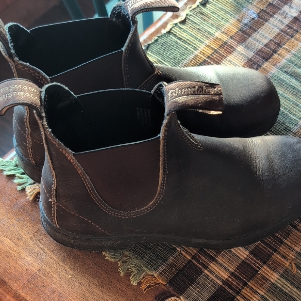 Blundstone Dark Brown Boots
